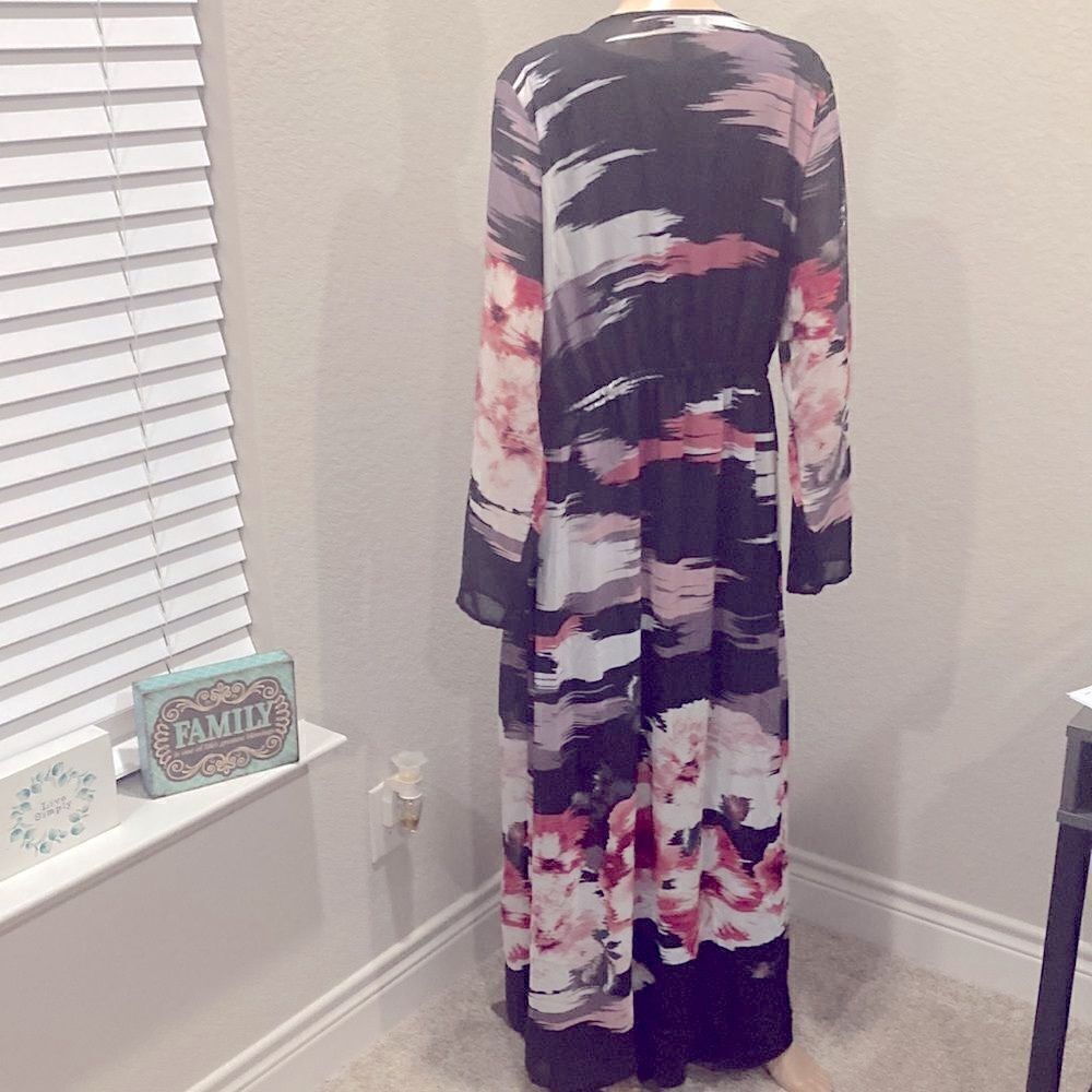 New Ashley Stewart black maxi slip dress with colorful duster top - Picture 5 of 6